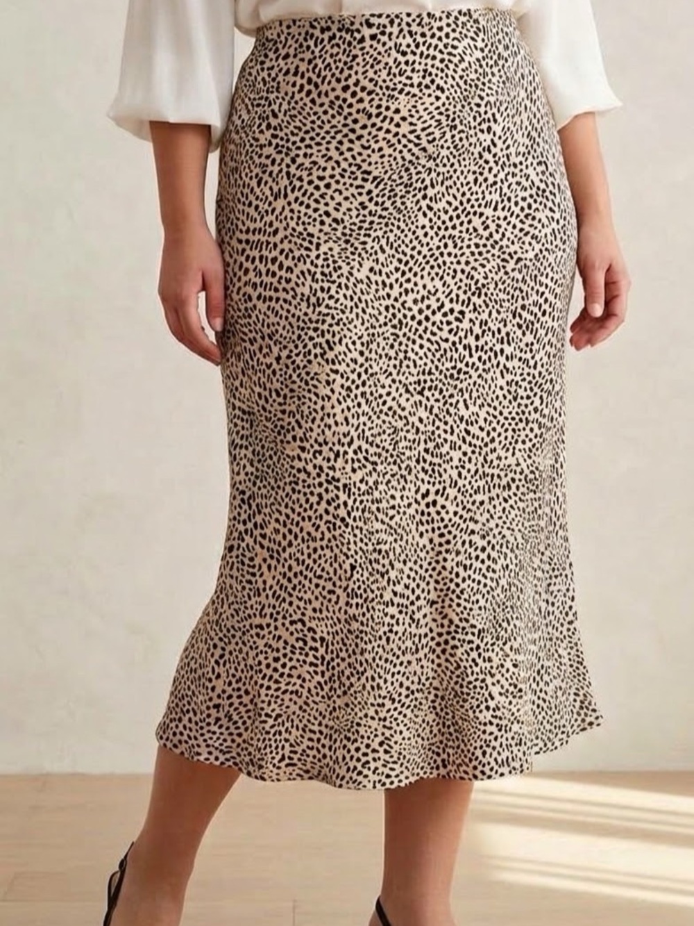 H&M Midi Skirt with animal print